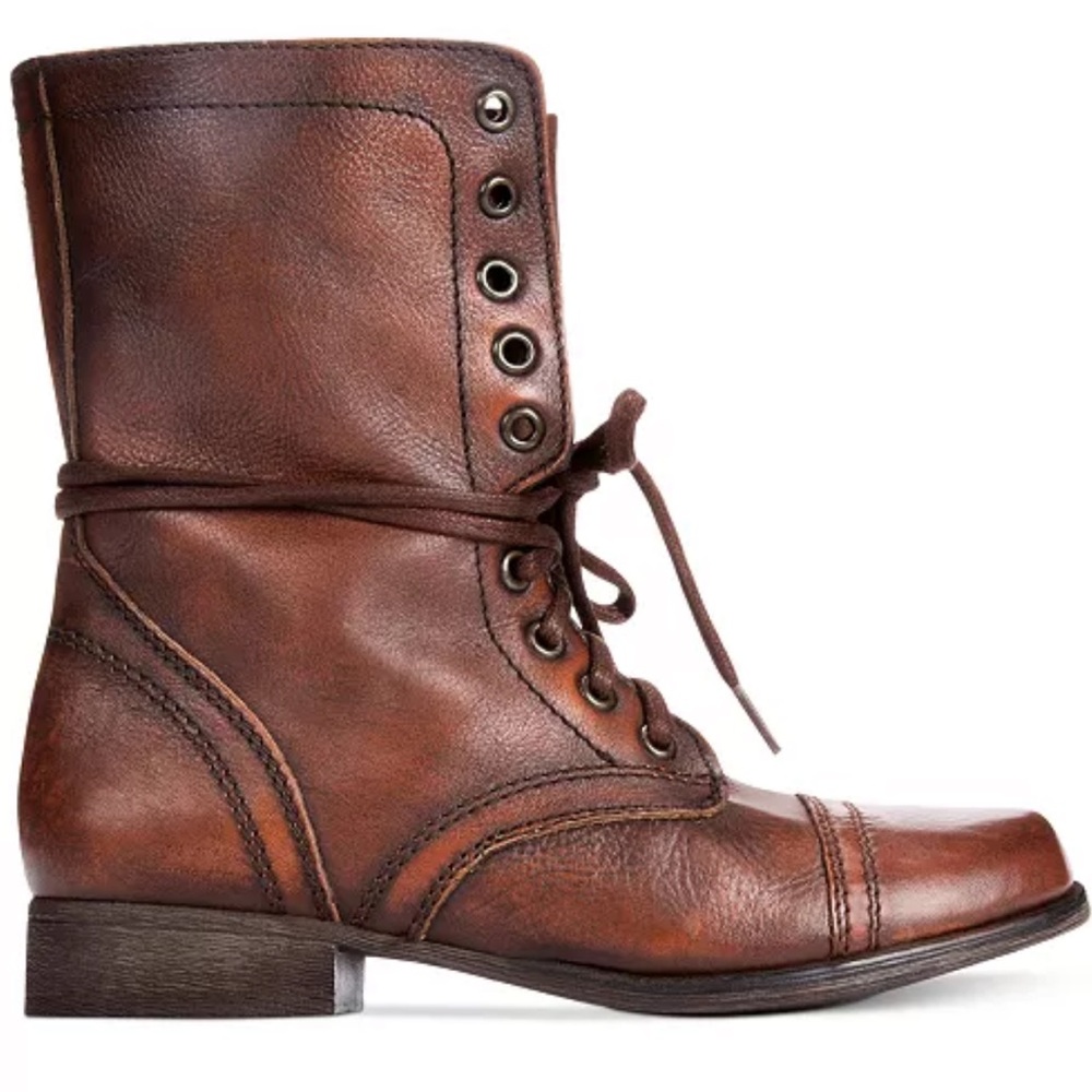 Steve Madden Women's Troopa Leather Lace-up Combat
Boots Sz 5.5